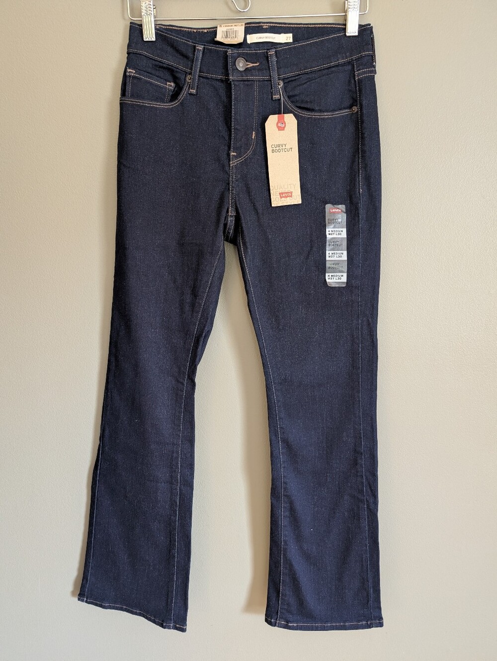 Levi's Curvy Boot Cut Jeans NWT Size 27/30